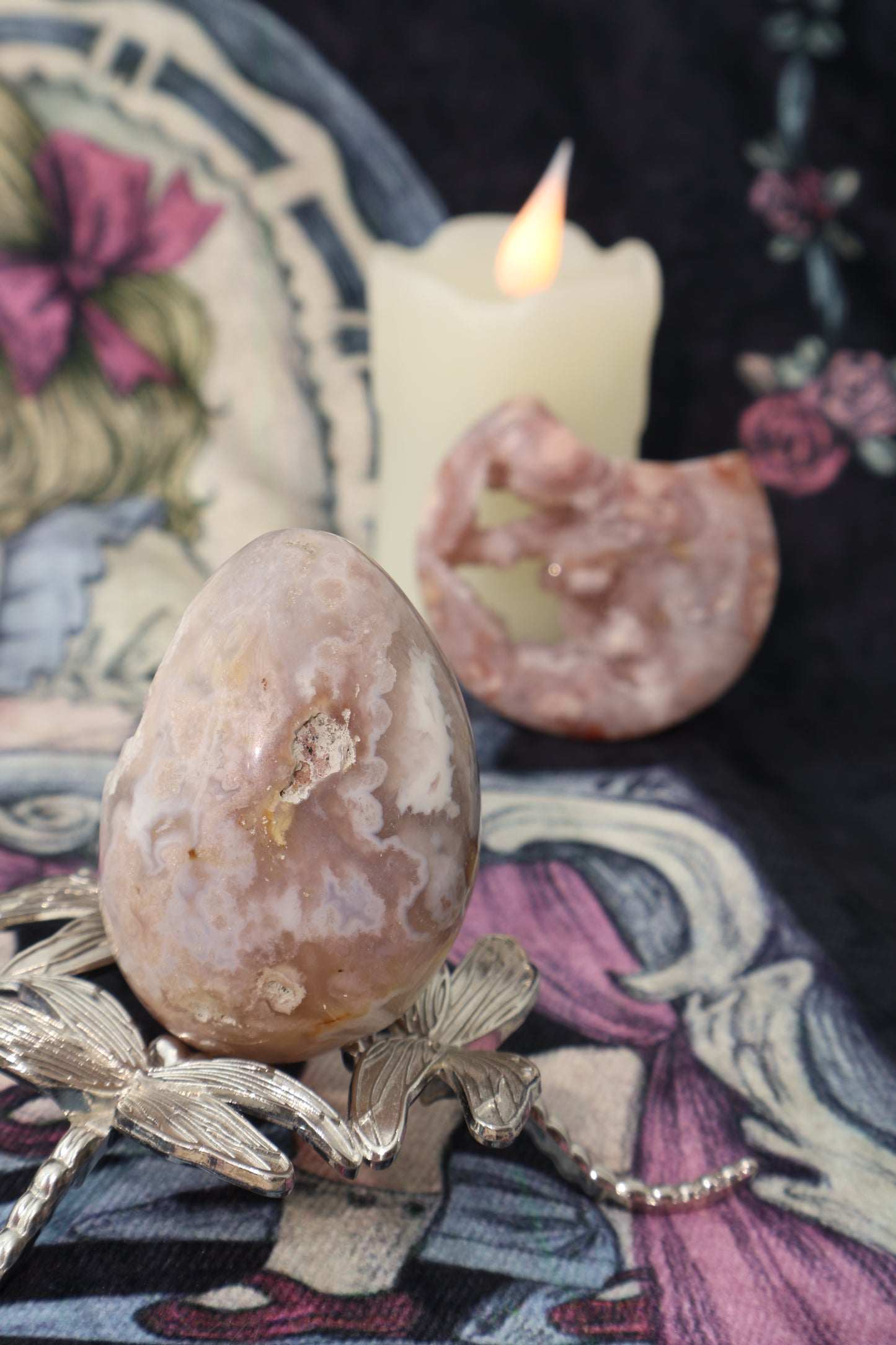 Lavender Purple Blossoms Agate Egg with Dragonfly Base- 143.3g