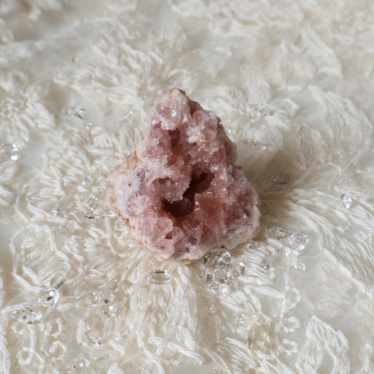 Argentina Rose Quartz Geode/Cave - 33.2g